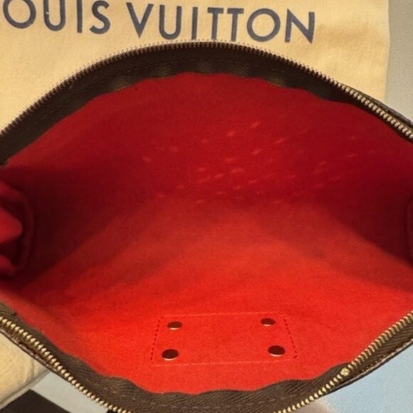 Louis Vuitton Damier Ebene Eva Clutch - Picture 5 of 15